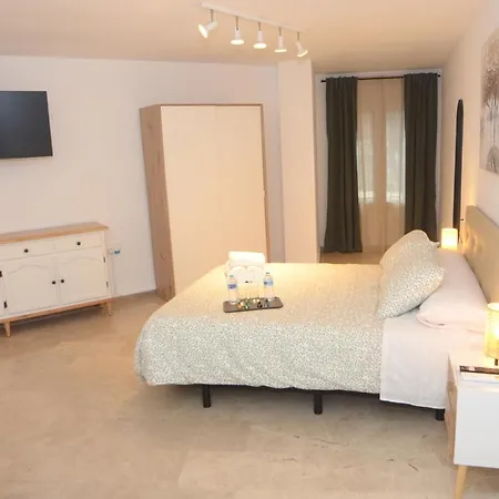 Azahara Guest house *