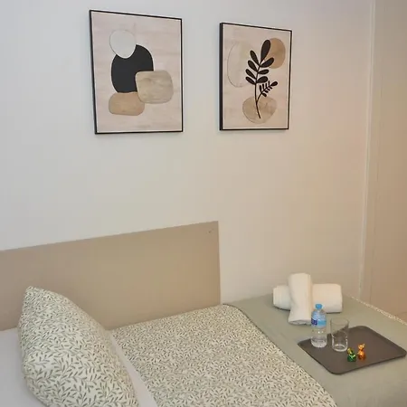 Azahara Guest house *